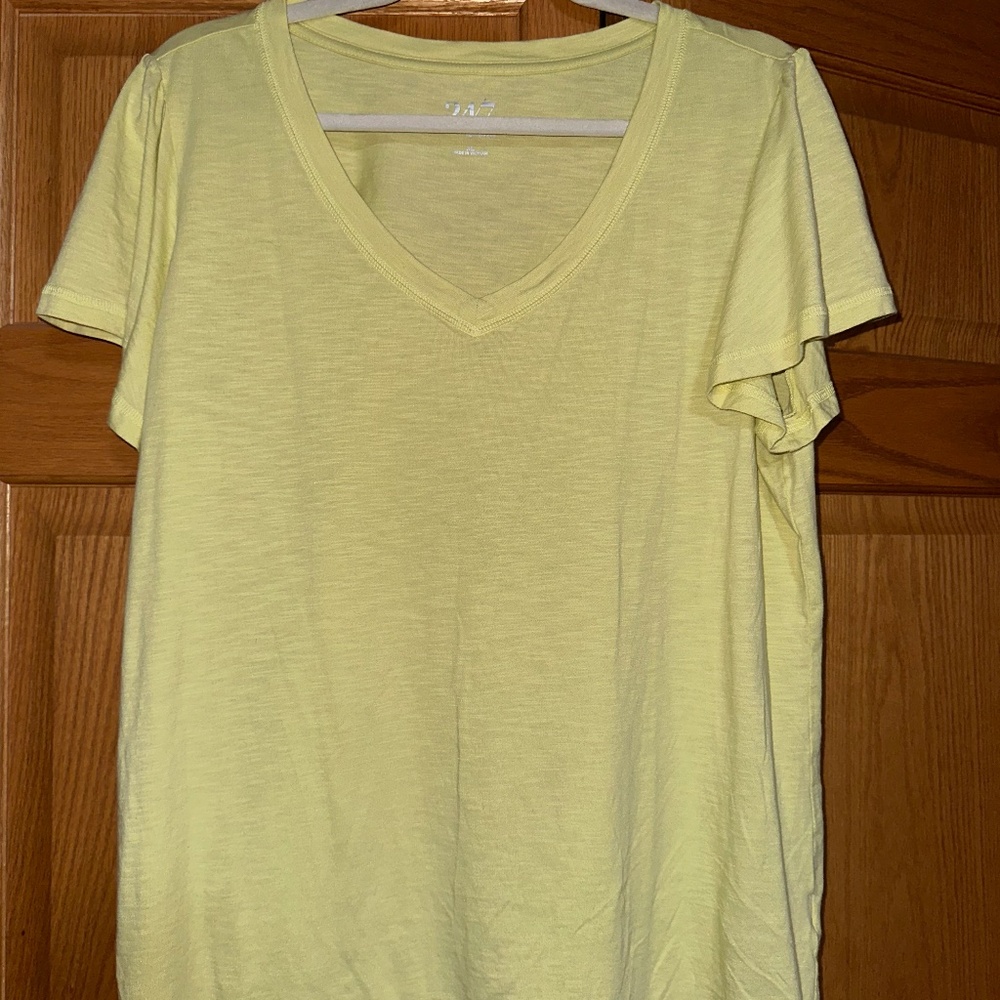 Women shirt